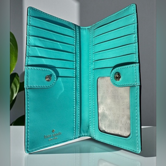 Kate Spade Montford Park Nisha Wallet in Tiffany Blue. EUC. - Picture 11 of 16